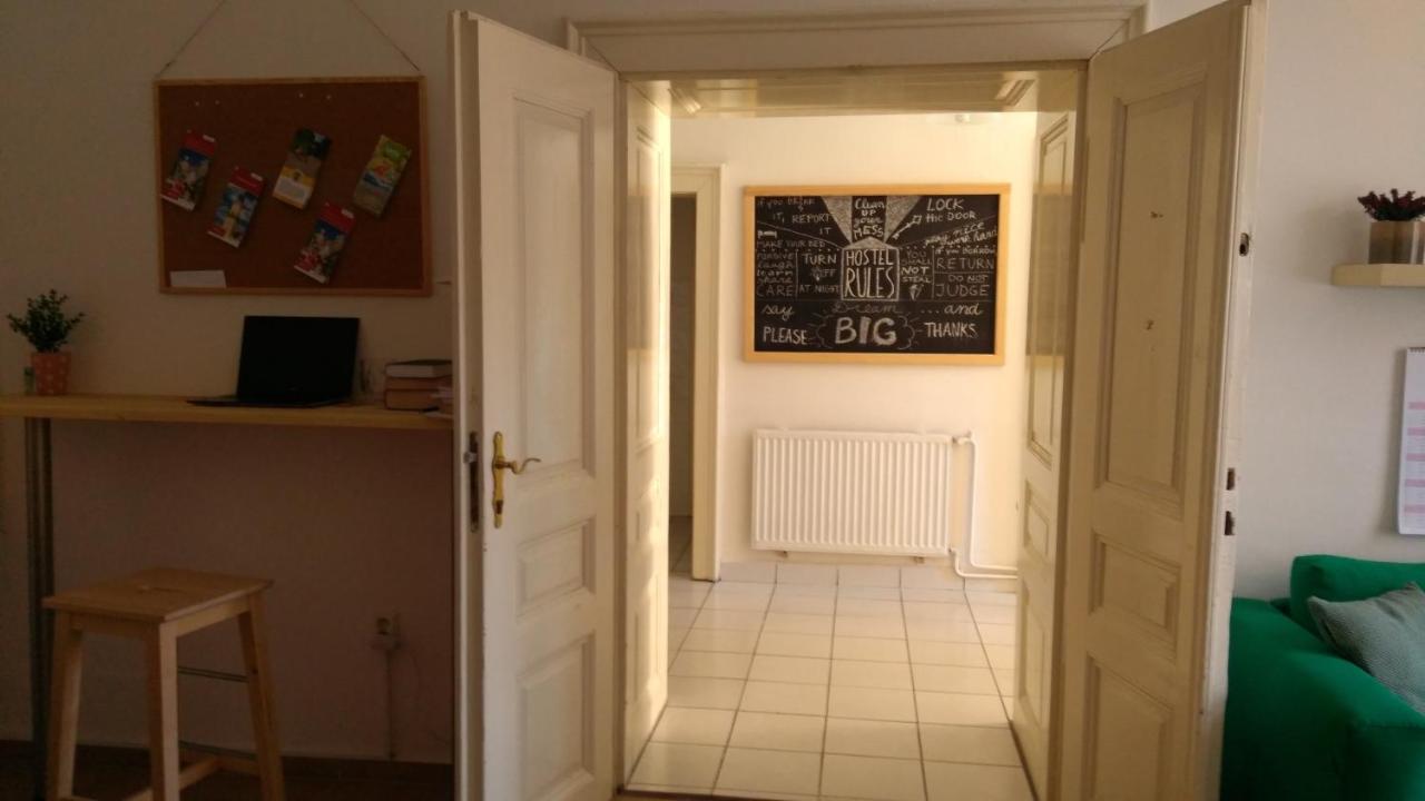Gran Hostel Банска-Бистрица Экстерьер фото