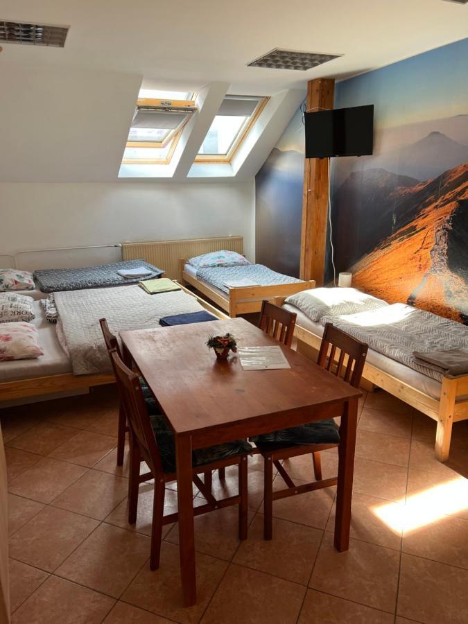 Gran Hostel Банска-Бистрица Экстерьер фото